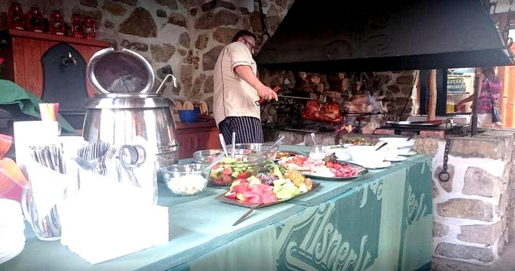 ホテル Stirinska Stodola U Prahy Kamenice エクステリア 写真